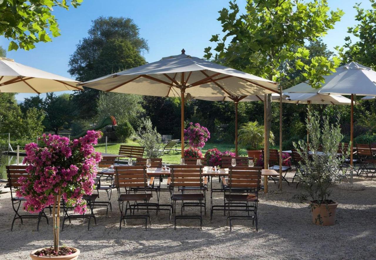 Romantik Hotel de L'Ours Sugiez Buitenkant foto